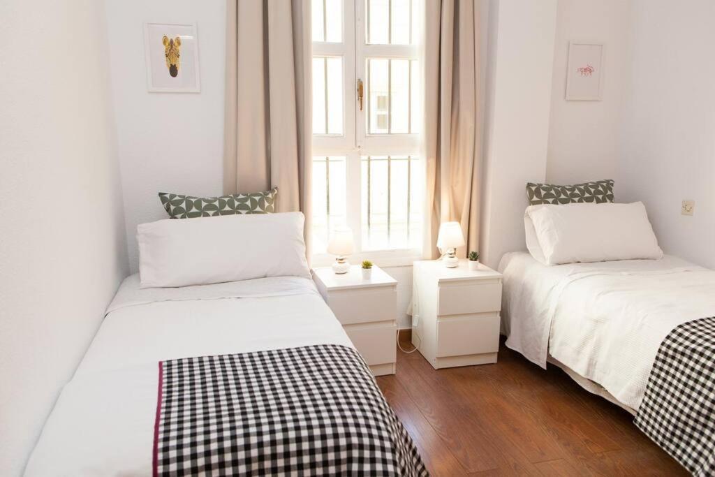 Apartamento Zona 1 Santa Cruz Parking Privado Sevilla Exterior foto